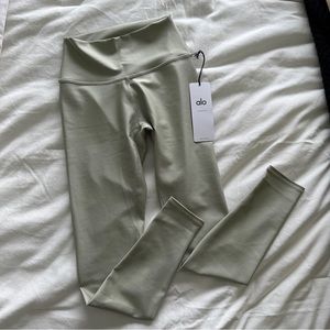 alo yoga high waist airlift legging
